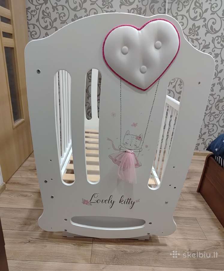 Parduodu kūdikio lovytę ir čiužinuką.