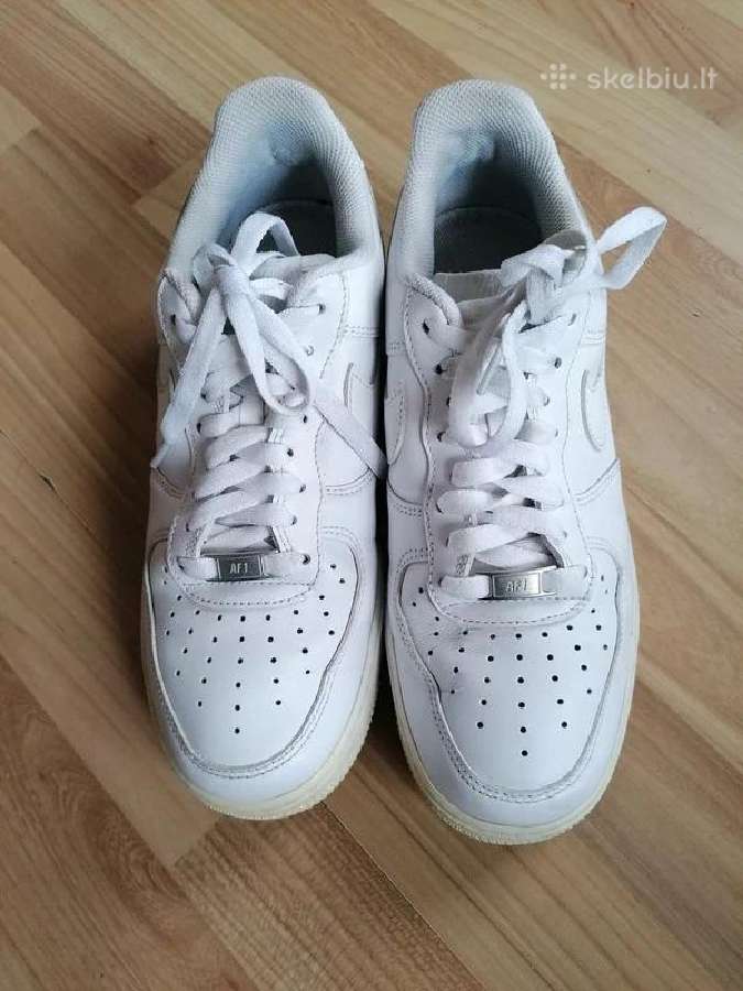 Nike Air Force 1 kedai