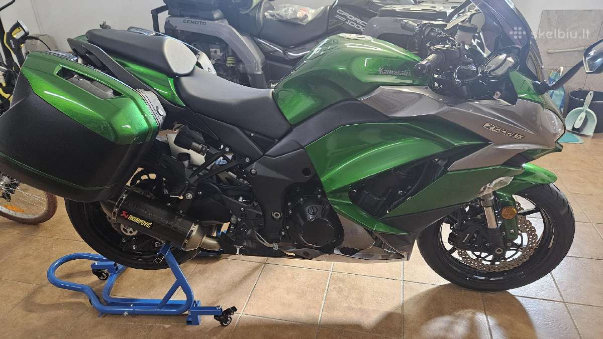 Kawasaki Zx1000 Wjf+šalmas+rėmas