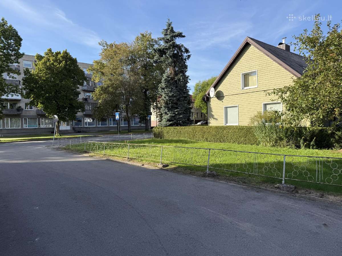 Parduodamas namas Skuodo Centre su planu verslui - nuotraukos Nr. 10