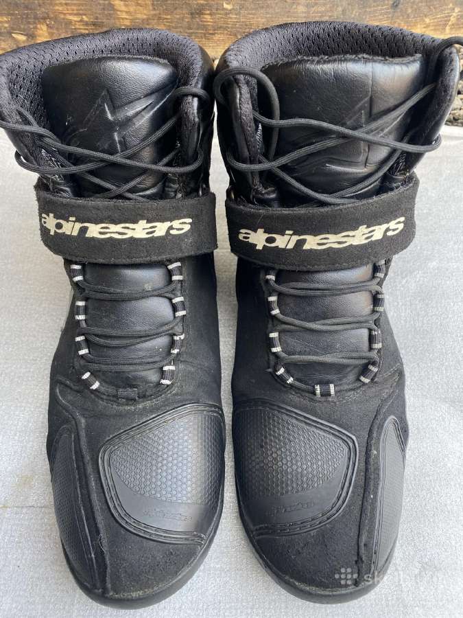 Alpinestars Büse moto batai 42 dydis.