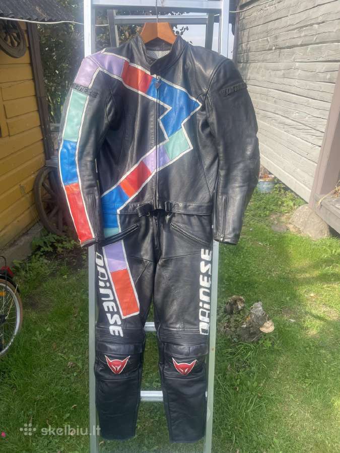 Dainese kombinezonas