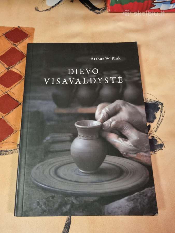 Dievo visavaldystė