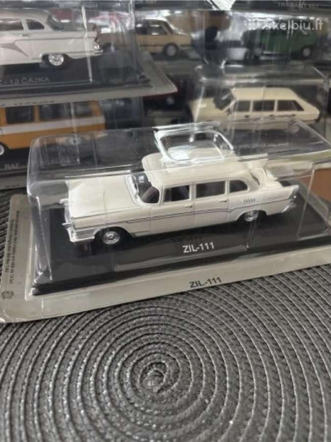 Zil 111