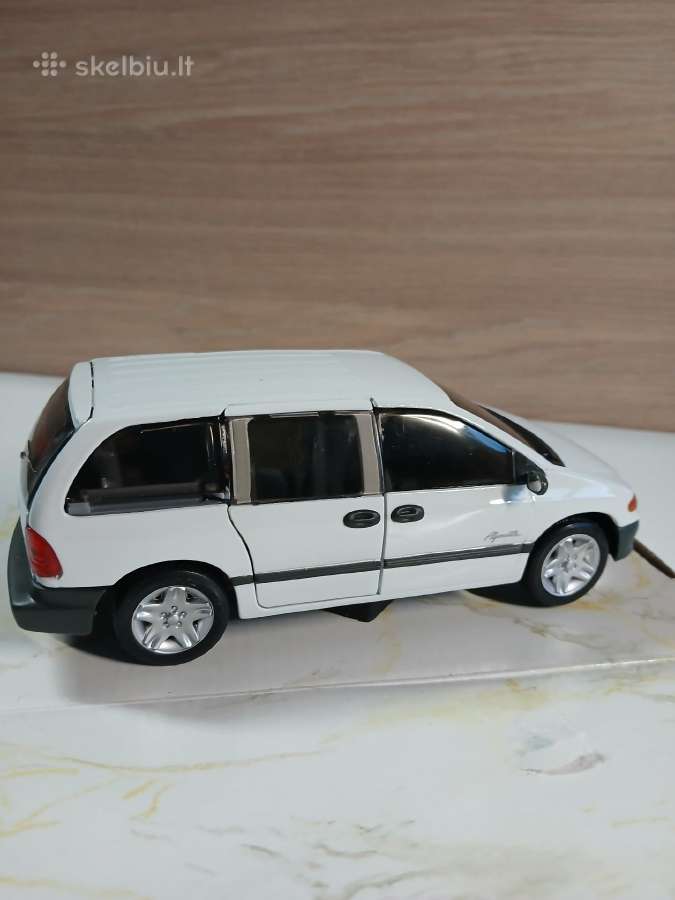 Įvairūs amerikietiški automobiliai1:24 - nuotraukos Nr. 25