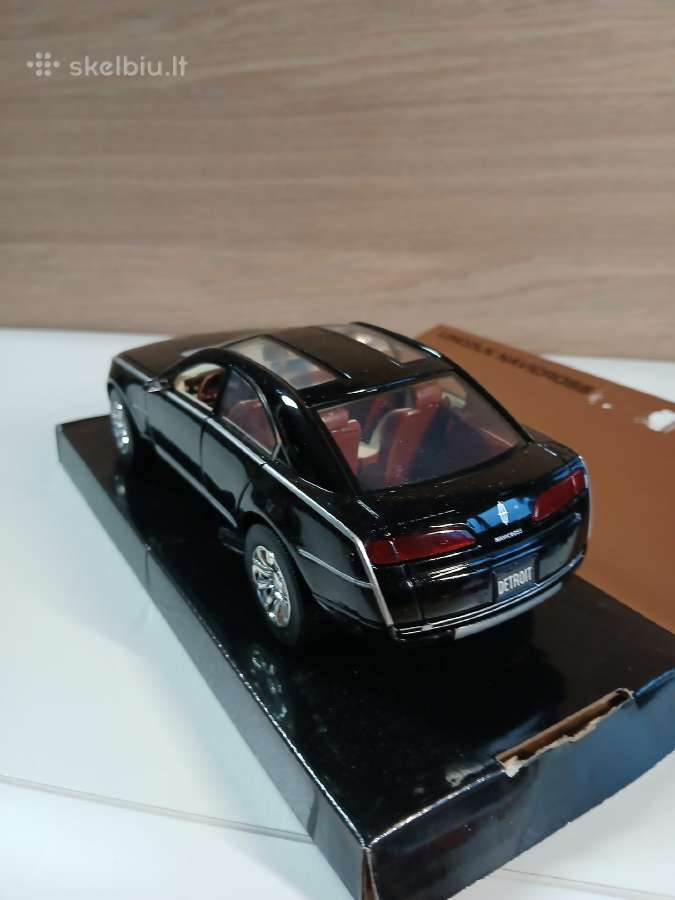 Įvairūs amerikietiški automobiliai1:24 - nuotraukos Nr. 30