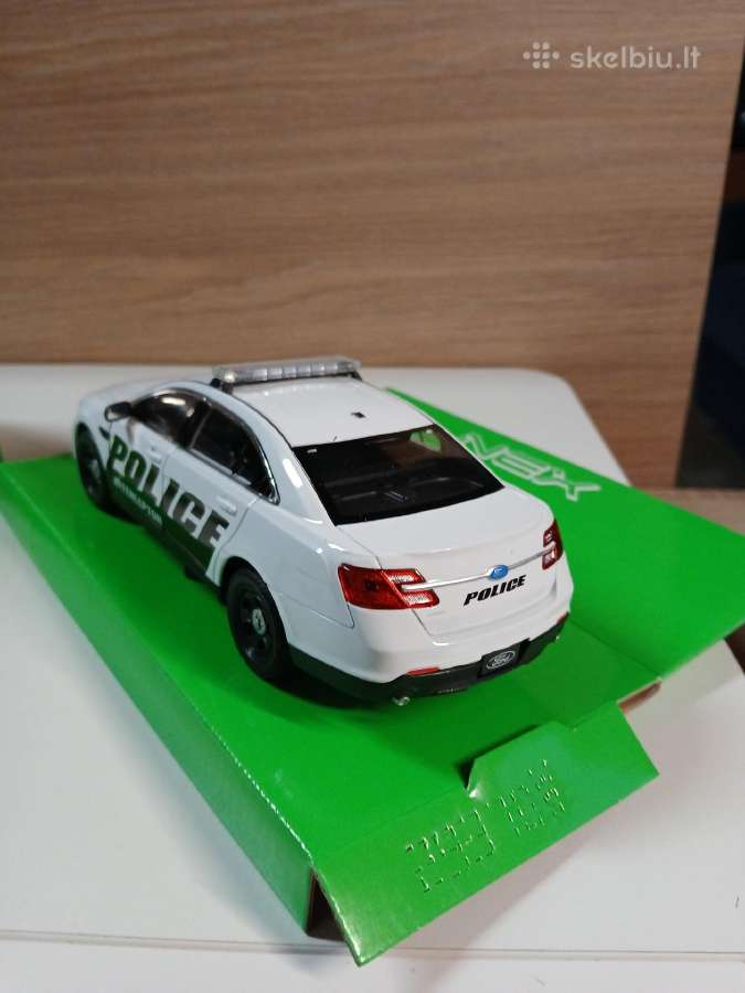 Amerikietiški Dodge irford modeliukai1 :24 - nuotraukos Nr. 19