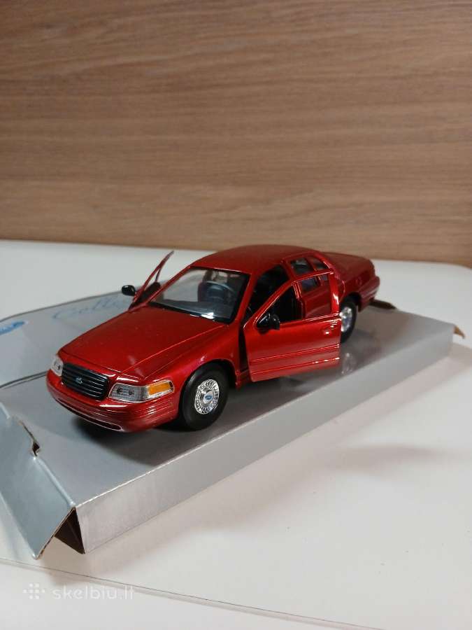Amerikietiški Dodge irford modeliukai1 :24 - nuotraukos Nr. 22