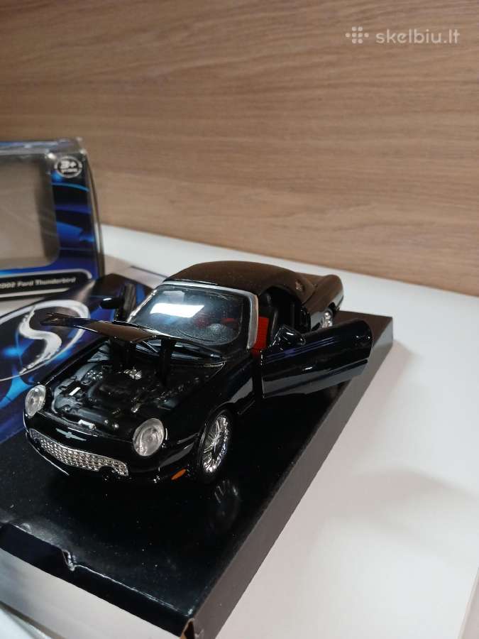 Amerikietiški Dodge irford modeliukai1 :24 - nuotraukos Nr. 26
