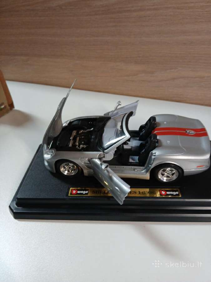 Amerikietiški Dodge irford modeliukai1 :24 - nuotraukos Nr. 29