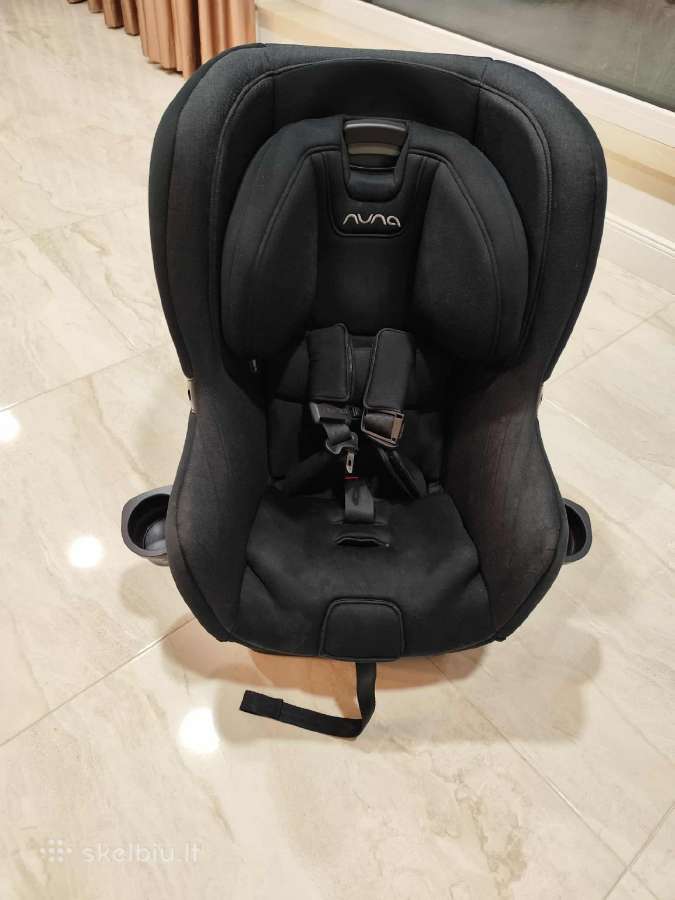 Nuna autokėdutė