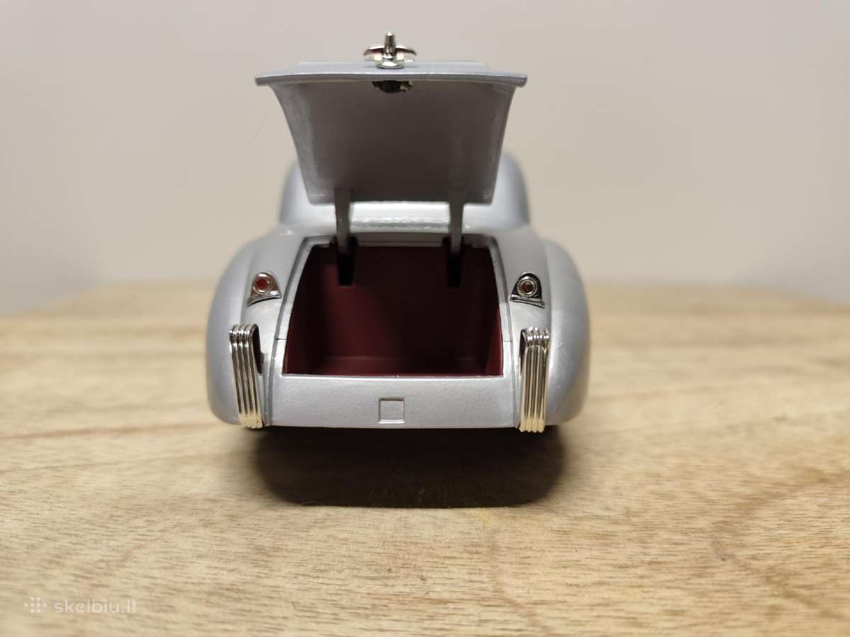 Jaguar Xk 120 1:18 - nuotraukos Nr. 5