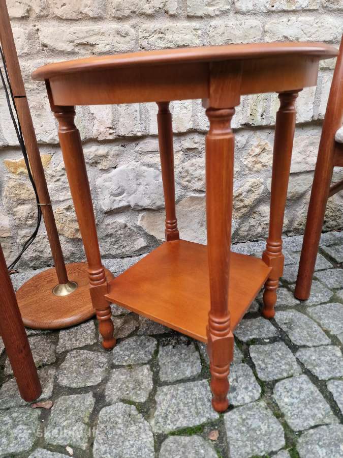 Vintažinis mid century tikmedžio staliukas - nuotraukos Nr. 10