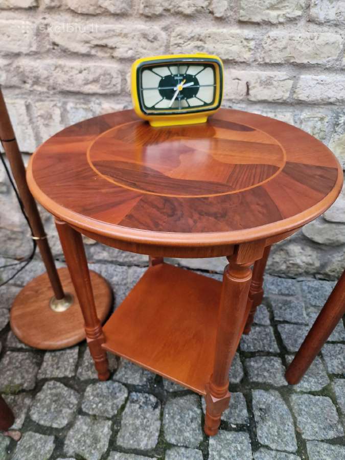 Vintažinis mid century tikmedžio staliukas - nuotraukos Nr. 26