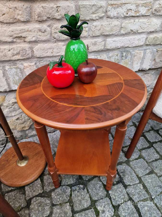 Vintažinis mid century tikmedžio staliukas - nuotraukos Nr. 31