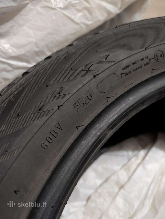 Žieminės padangos Nokian WR Suv 235/50 R18 - nuotraukos Nr. 3