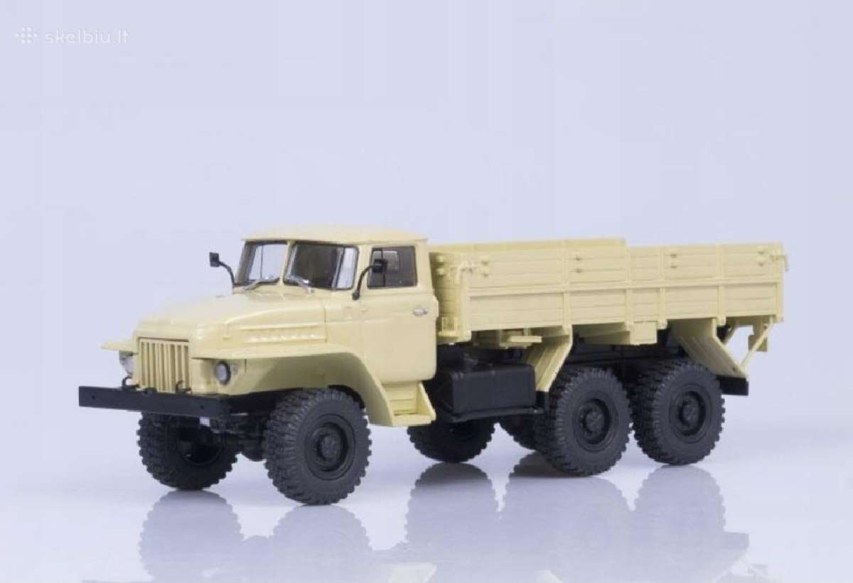 Ural 375n