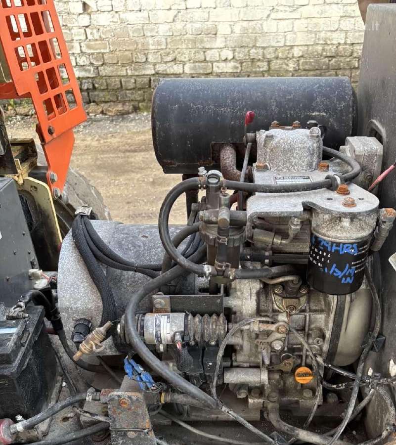 Žirklinis keltuvas Jlg M4069 Dyzelinas ir akumulia - nuotraukos Nr. 7
