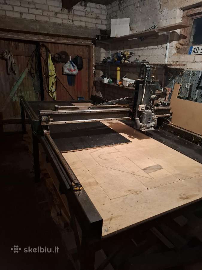 CNC stakles