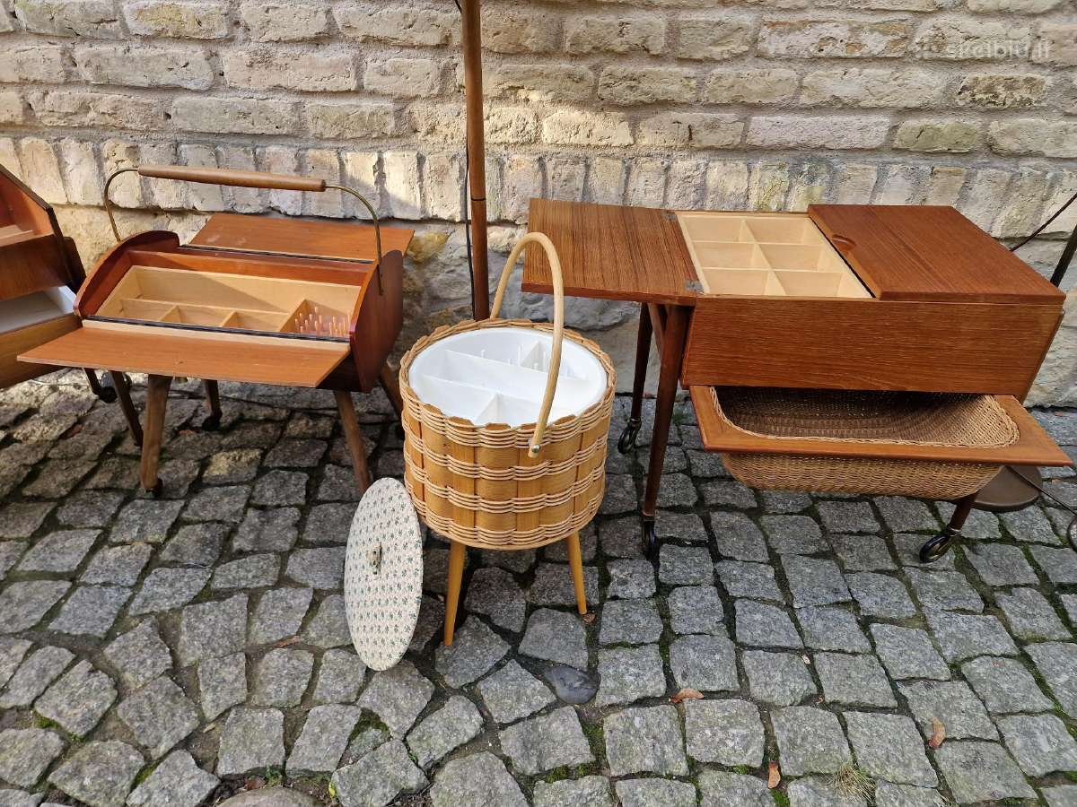 Vintažiniai rankdarbių staliukai ir dėžutės - nuotraukos Nr. 18