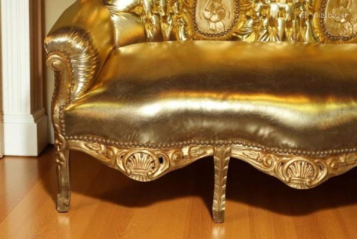 Naujos klasikinės drožinėtos sofos - nuotraukos Nr. 12
