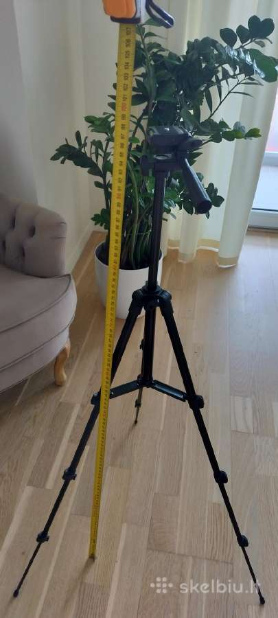 Trikojis fotoaparatui , kurio aukštis 100 cm