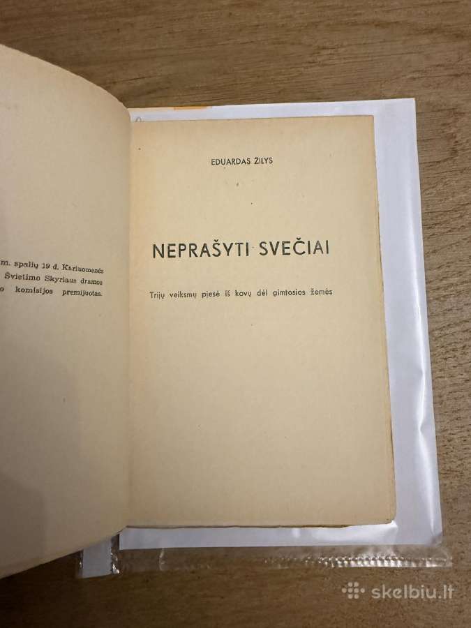 Neprašyti svečiai 1937 m - nuotraukos Nr. 2