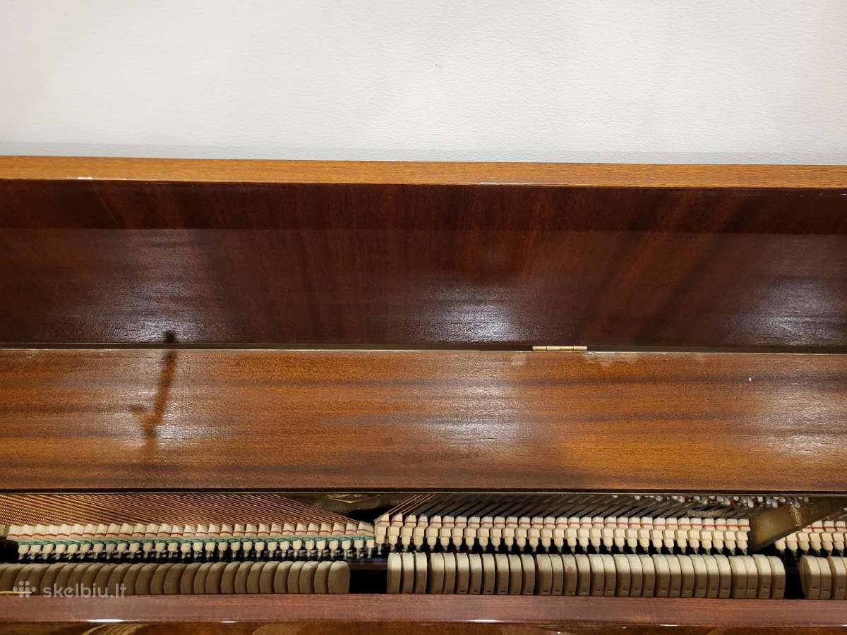 Pianinas Petrof (Čekija) - nuotraukos Nr. 3