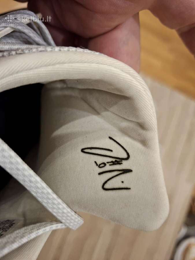 Nauji Adidas kedai - nuotraukos Nr. 4