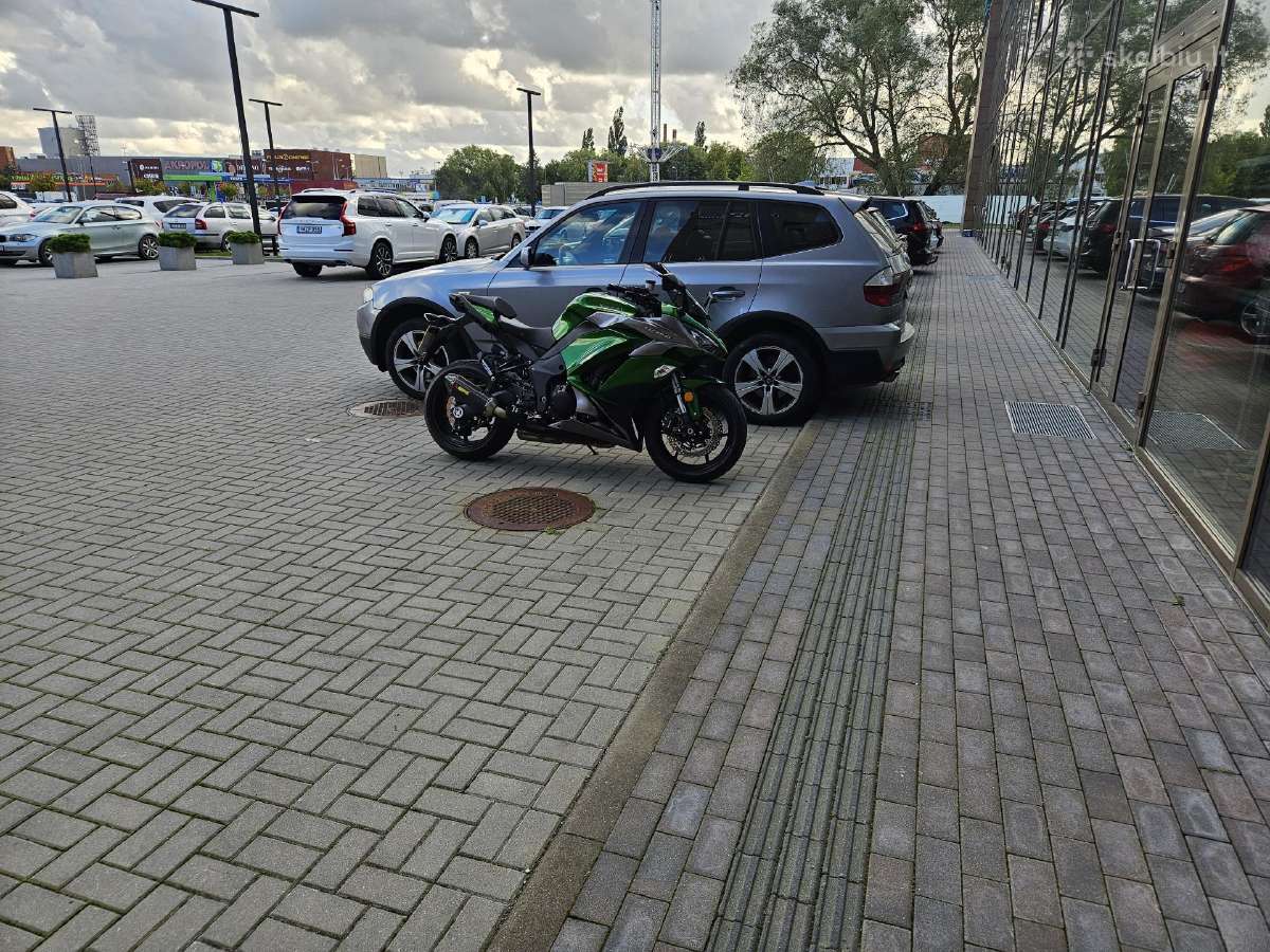 Kawasaki Zx1000 Wjf+šalmas+rėmas - nuotraukos Nr. 8
