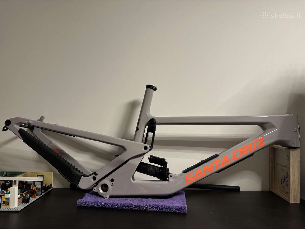 Santa cruz Nomad C 2024m rėmas