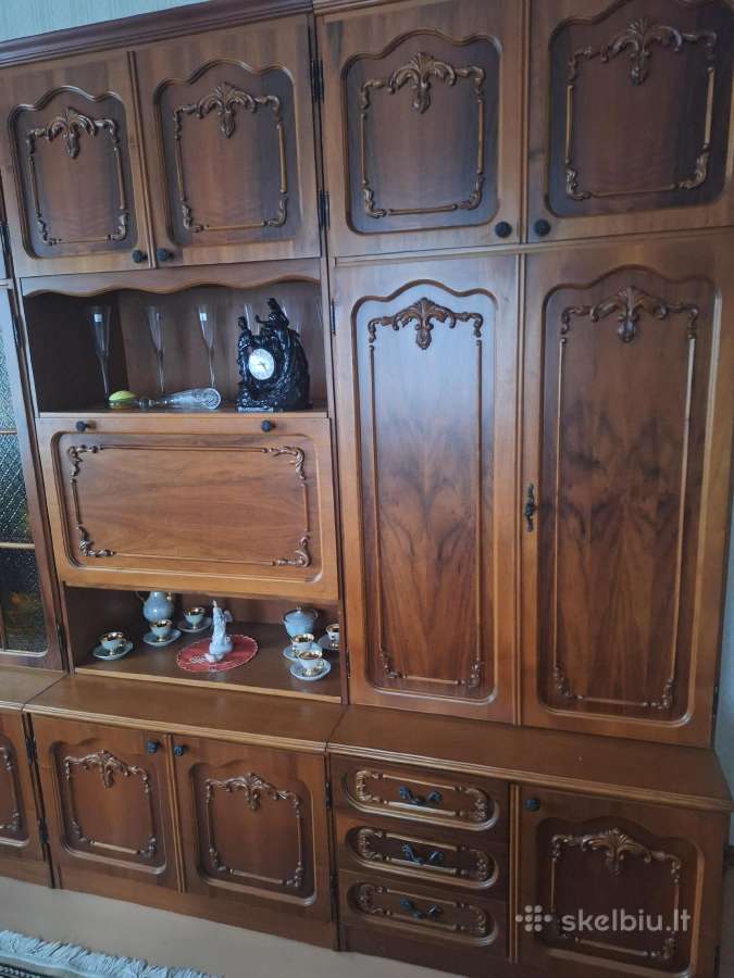 Parduodama senovinė sekcija ir staliukas - nuotraukos Nr. 2