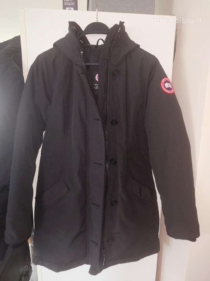 Canada Goose striukė.