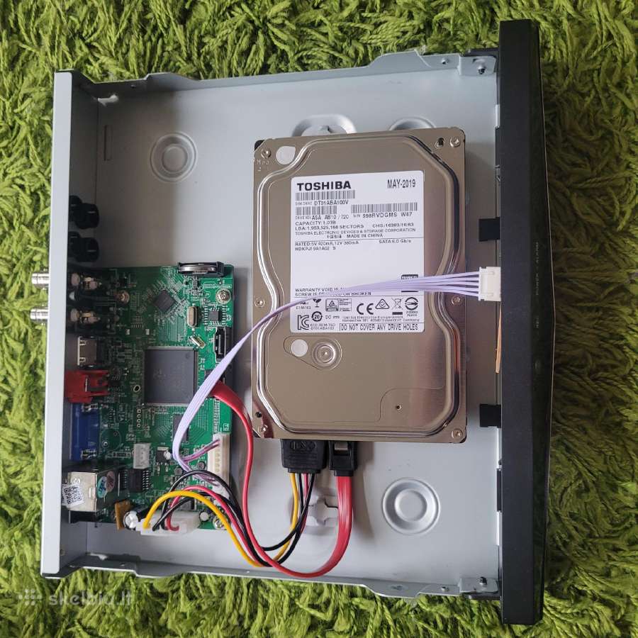 Parduodamos filmavimo kameros ir keli priedai (1tb