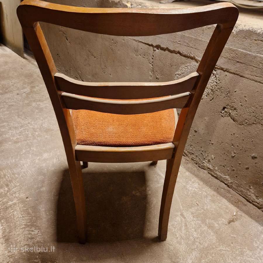 Kėdės medinės Vintage 2 vnt.