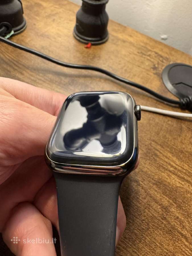 Apple Watch Series 8 Stainless Steel 45mm - nuotraukos Nr. 2