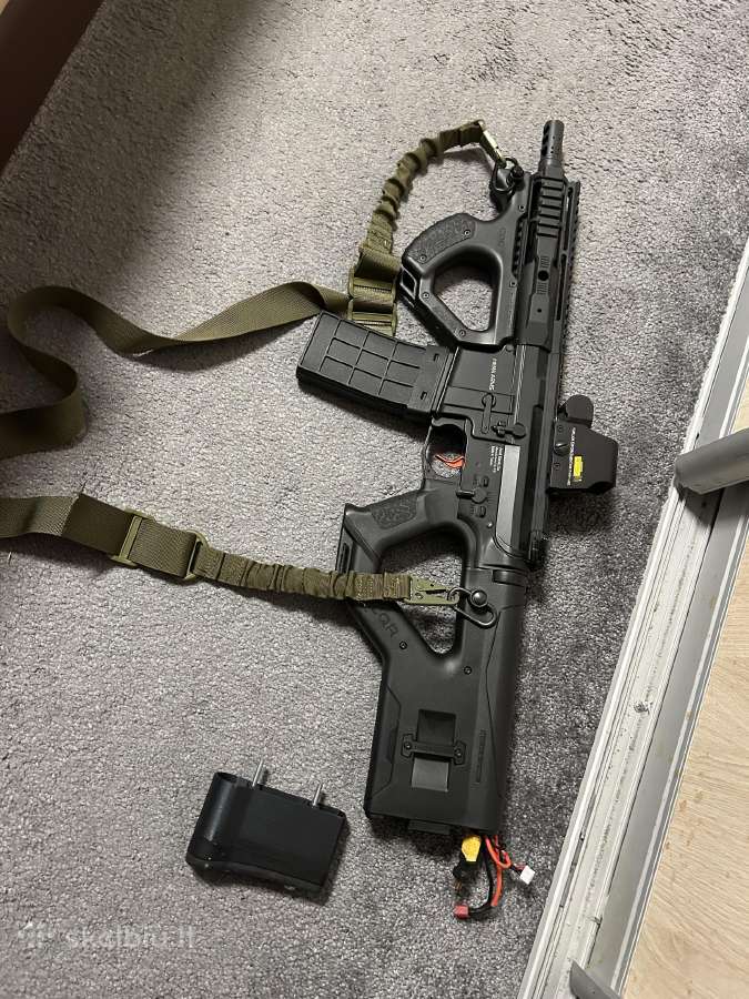 Airsoft iranga. Pilna ekipuote.