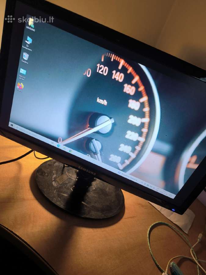 Naudoti Monitoriai LCD,LED ,