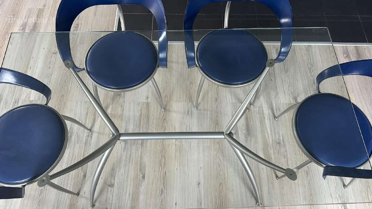 Itališkas Calligaris svetainės stalas ir kėdės - nuotraukos Nr. 2