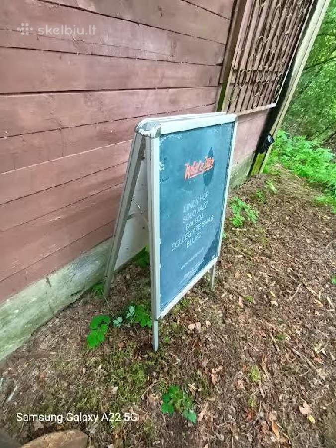 Reklaminiai stoveliai vidaus durys