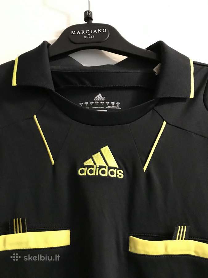 Futbolo teisejo apranga