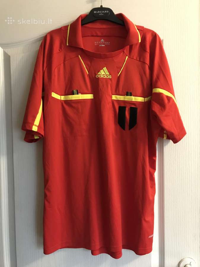 Futbolo teisejo apranga