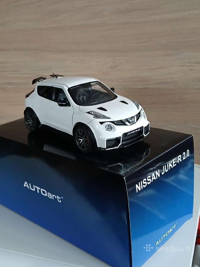 Nissan Juke R 1:18