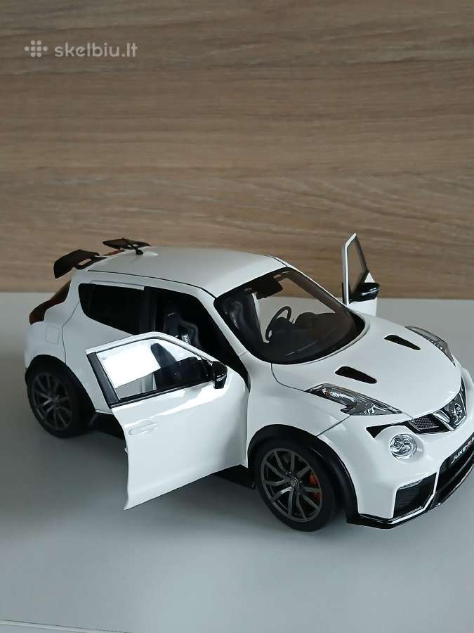 Nissan Juke R 1:18 - nuotraukos Nr. 2