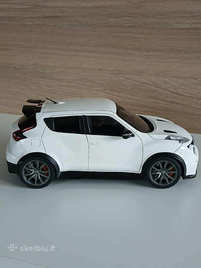 Nissan Juke R 1:18 - nuotraukos Nr. 3