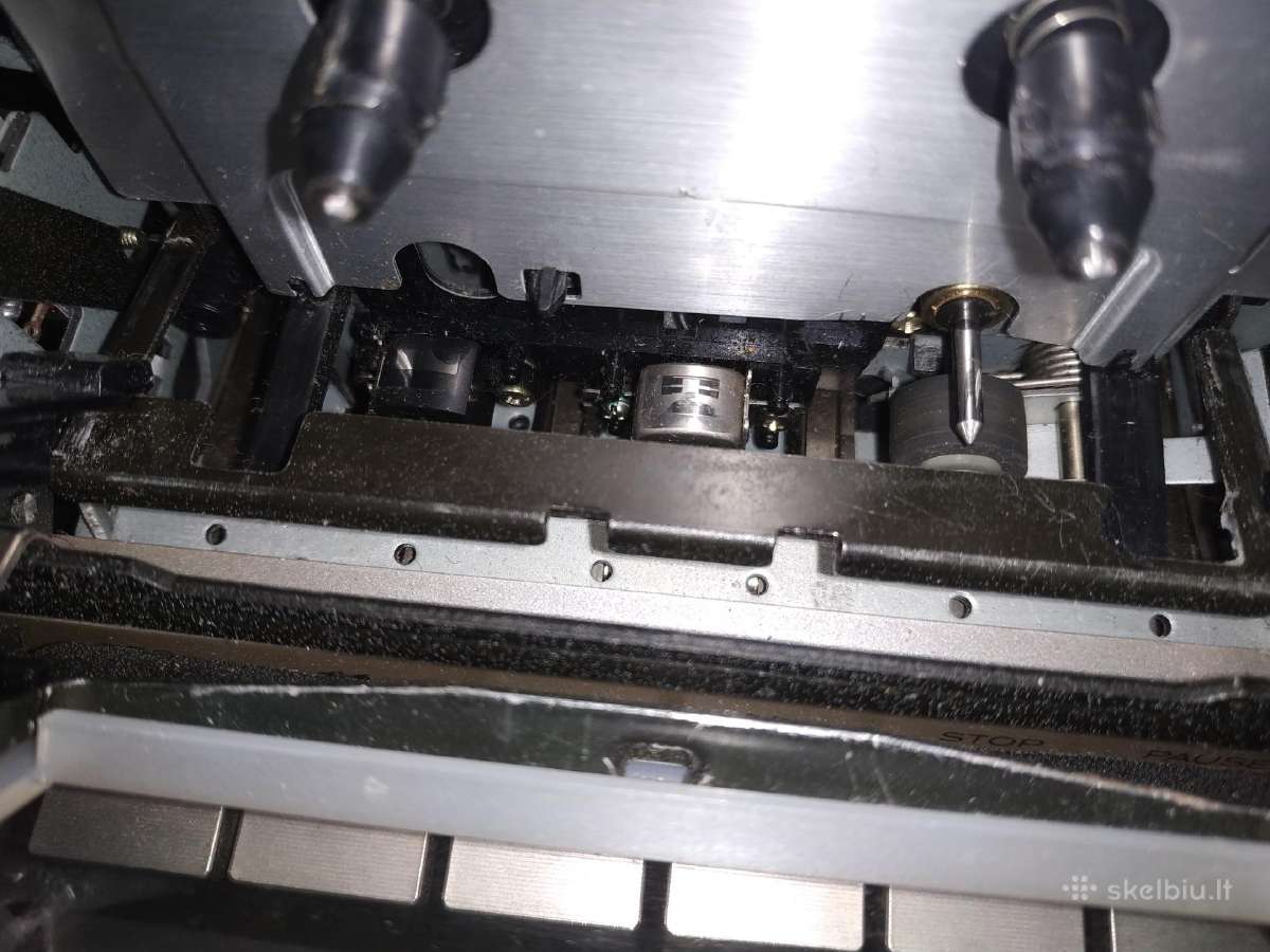 Kasetine deka magnetofonas Hitachi - nuotraukos Nr. 9