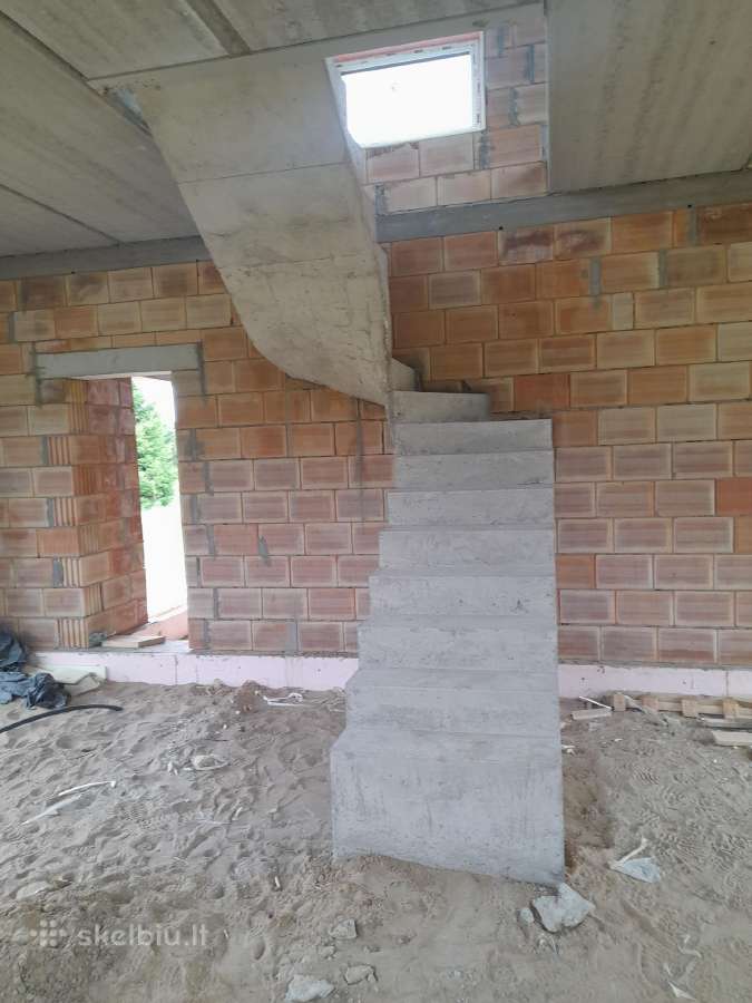 Vidaus betoniniai laiptai nuo 900eur.