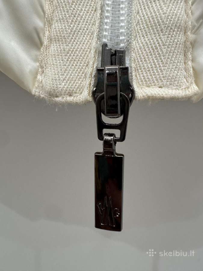 Moncler 3 (L) dydžio striukė su kapišonu - nuotraukos Nr. 22