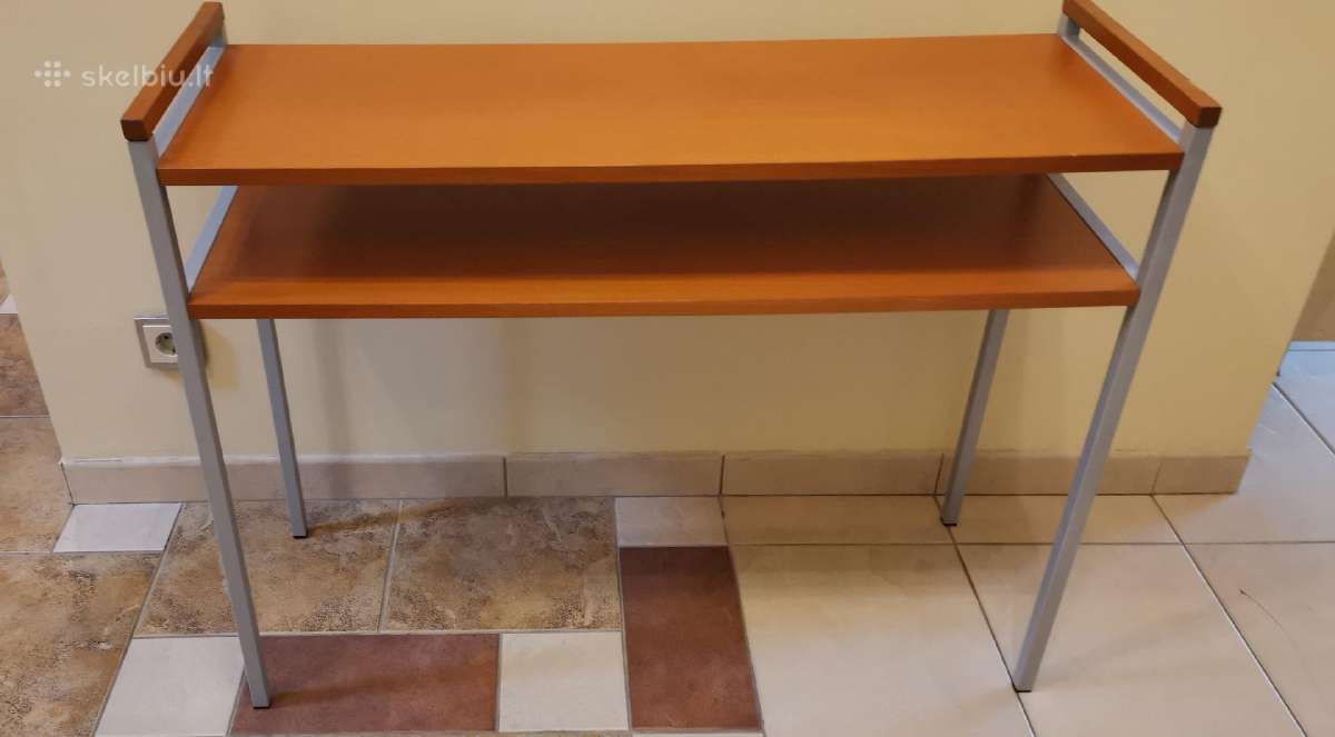Itališkas kavos staliukas ir konsolė