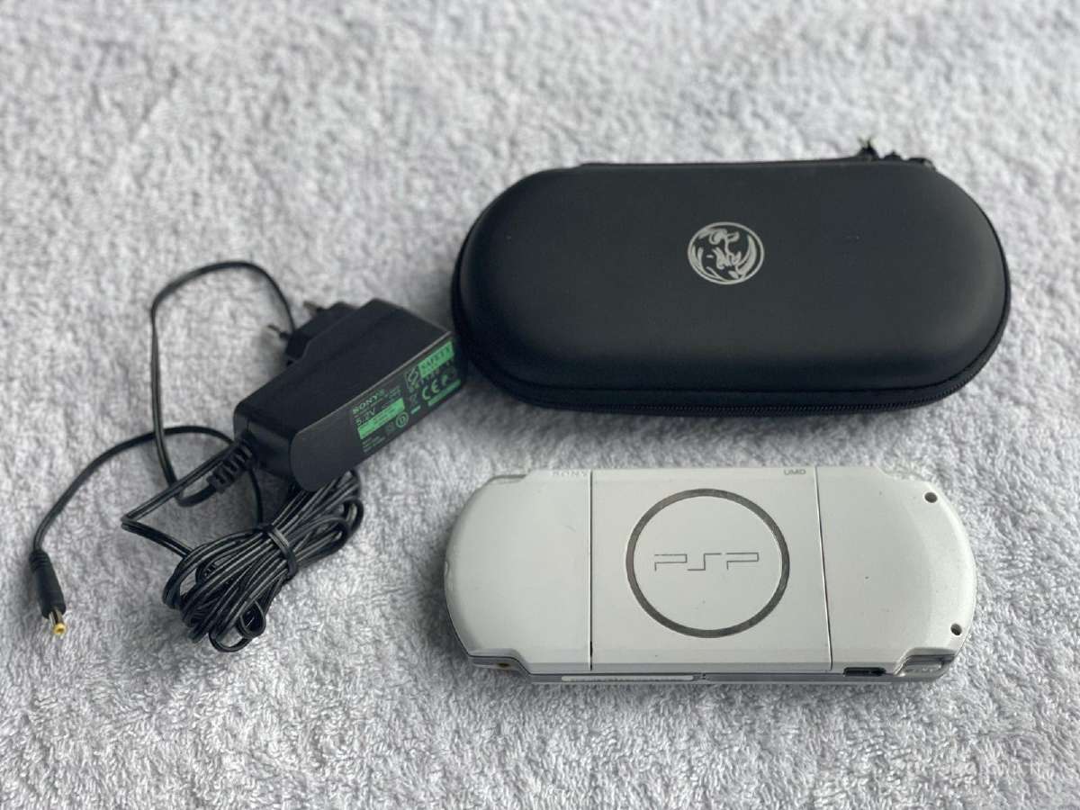 Sony PSP 3000 128gb 170 žaidimų - nuotraukos Nr. 2